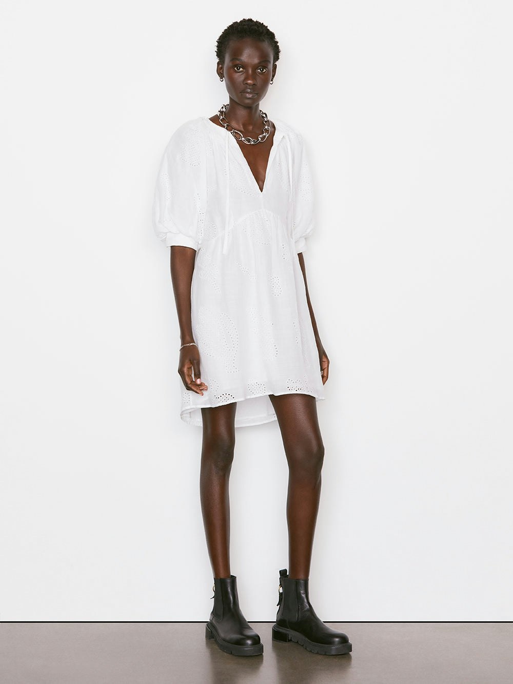 dress full body view